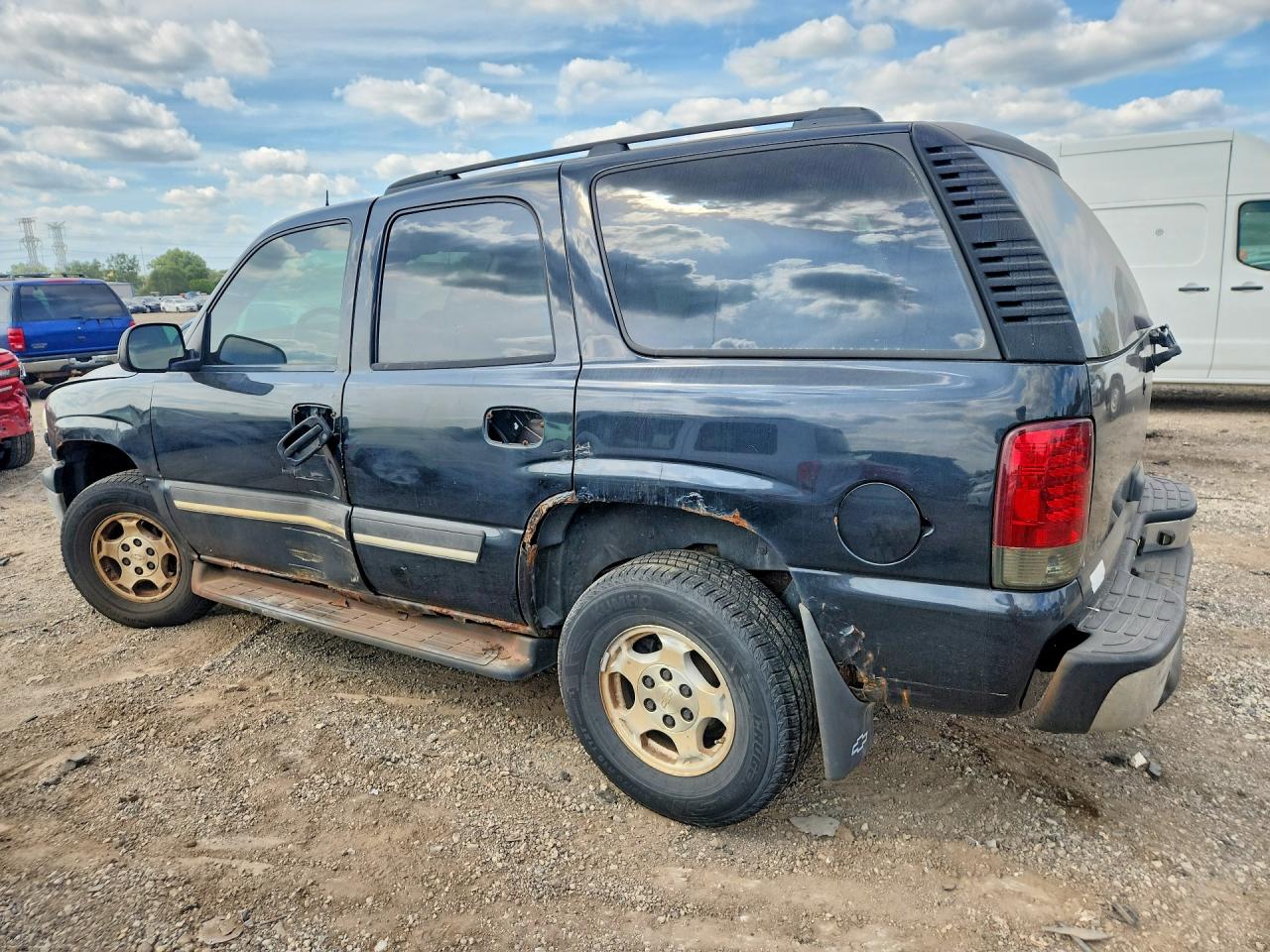 1GNEK13T25J235830 · 2005 CHEVROLET TAHOE · 2/12