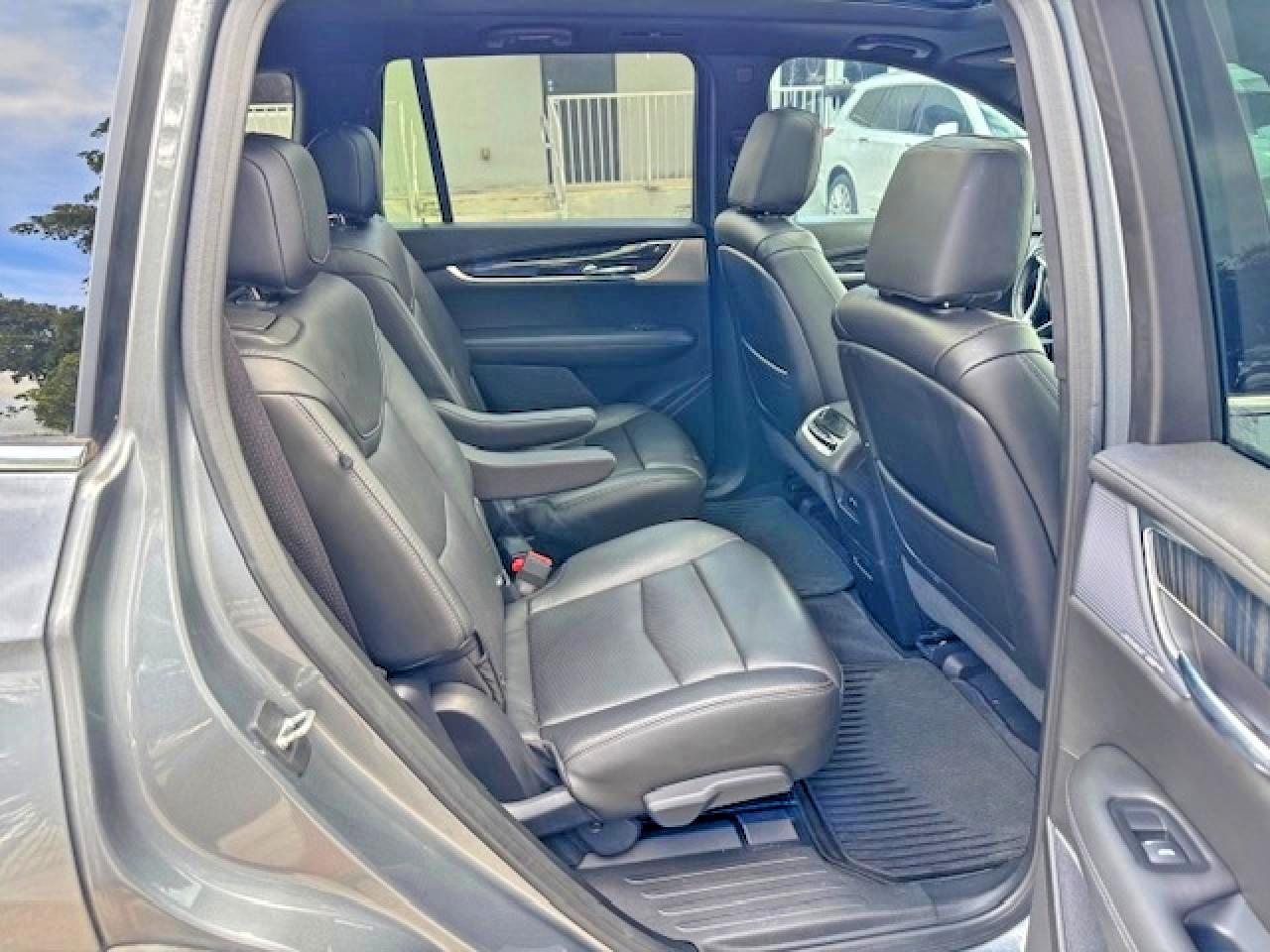 1GYKPDRS9LZ133642 · 2020 CADILLAC XT6 · 10/14