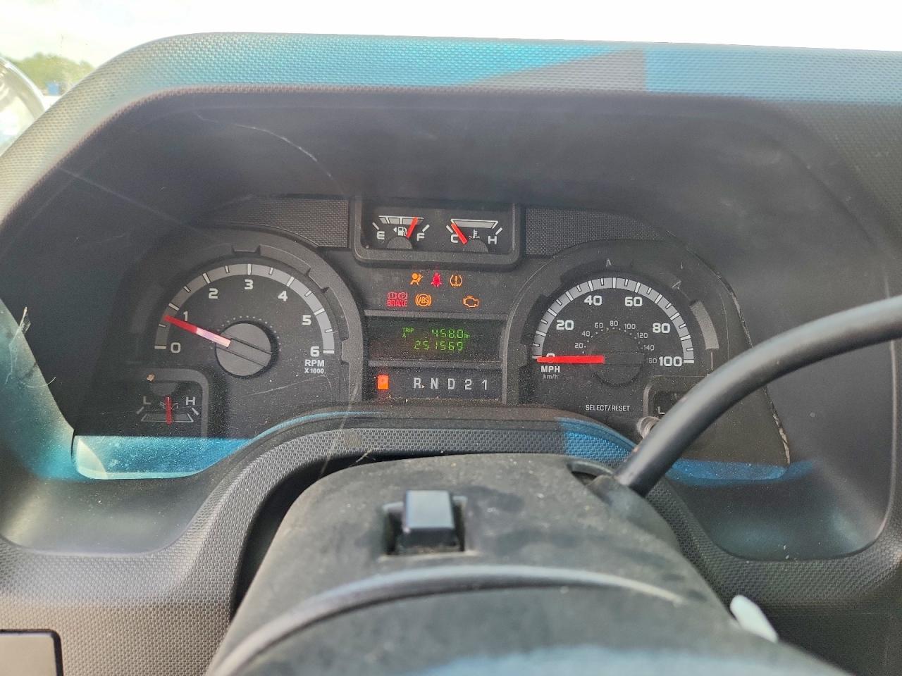 1FTSE34L09DA84018 · 2009 FORD ECONOLINE · 8/13