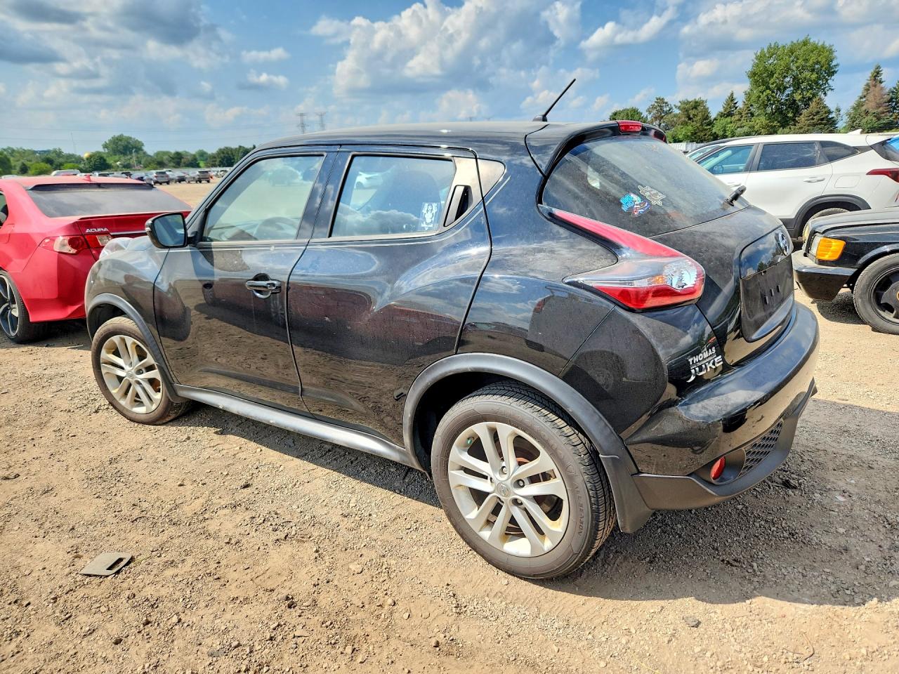 JN8AF5MR5FT513619 · 2015 NISSAN JUKE · 2/12