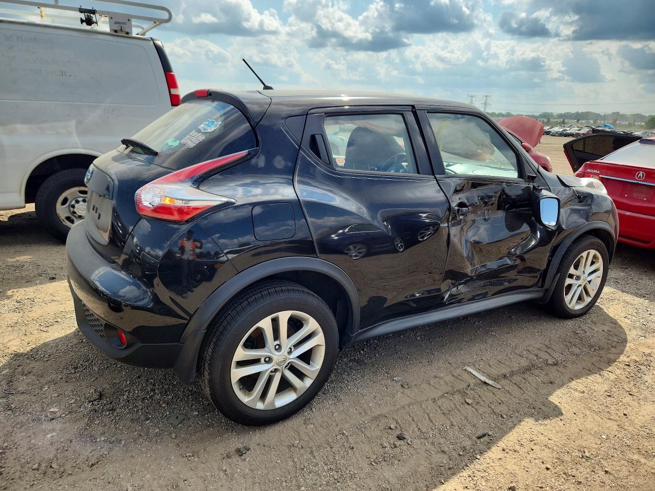 JN8AF5MR5FT513619 · 2015 NISSAN JUKE · 3/12