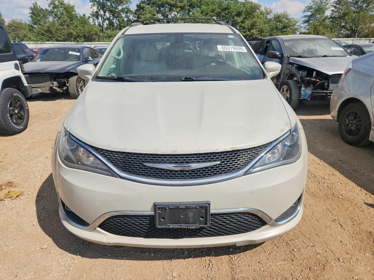 2C4RC1BGXHR794294 · 2017 CHRYSLER PACIFICA · 5/12