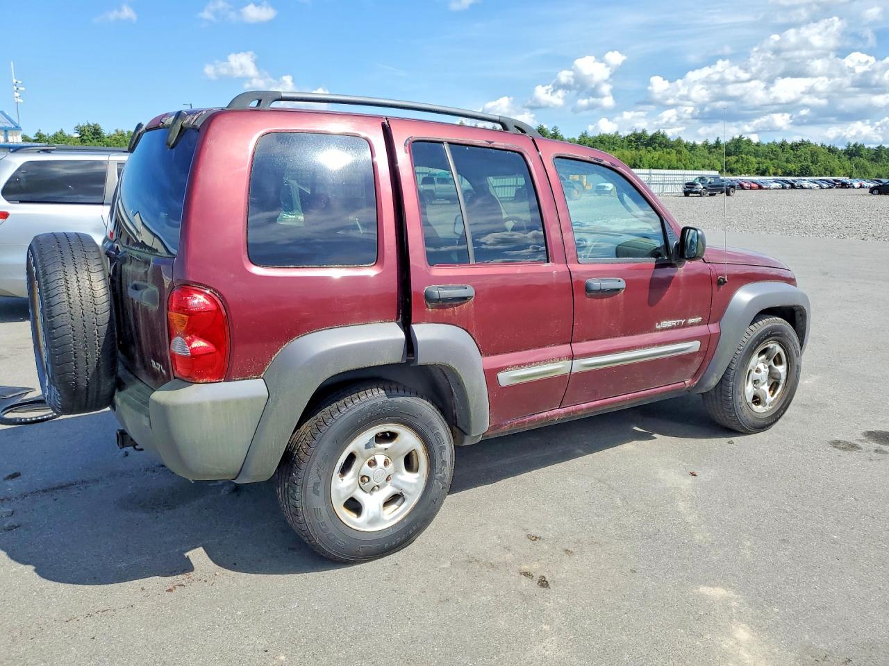 1J4GL48K83W556992 · 2005 JEEP LIBERTY · 3/12