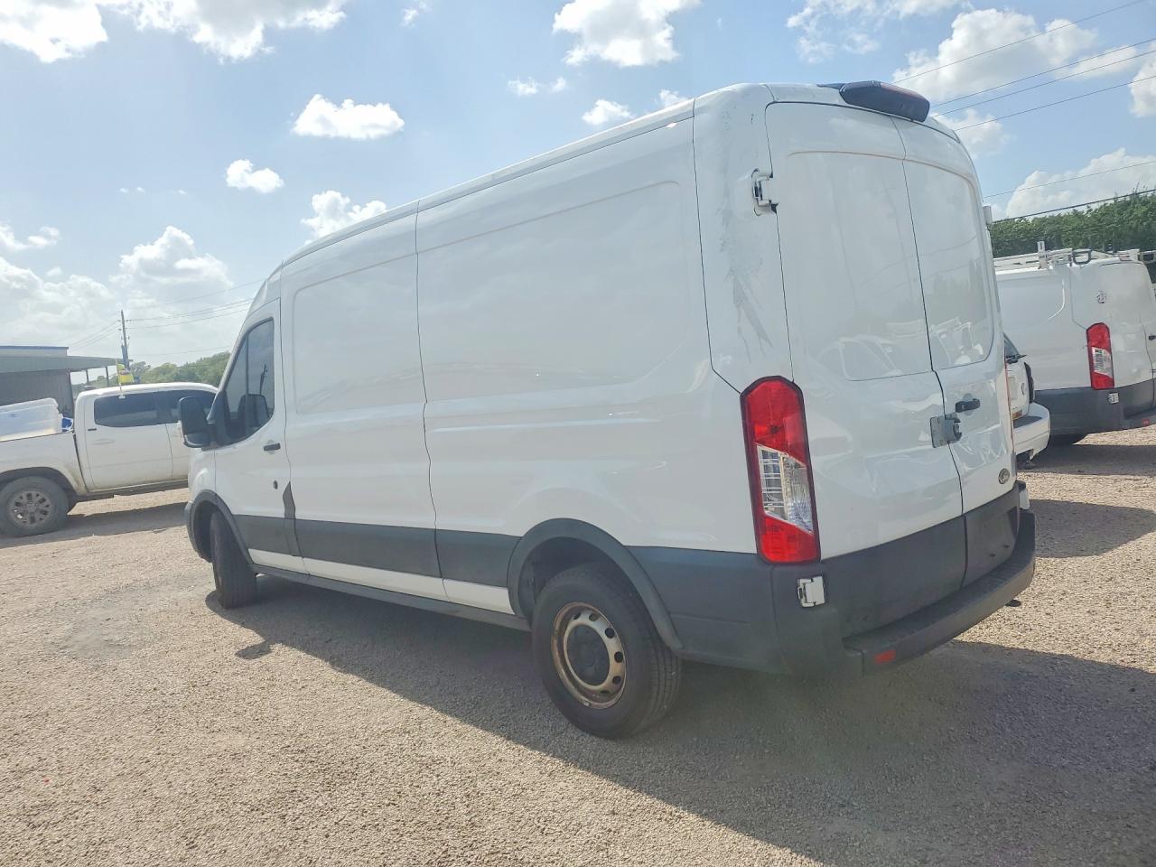 1FTBR1C86MKA02917 · 2021 FORD TRANSIT · 2/13