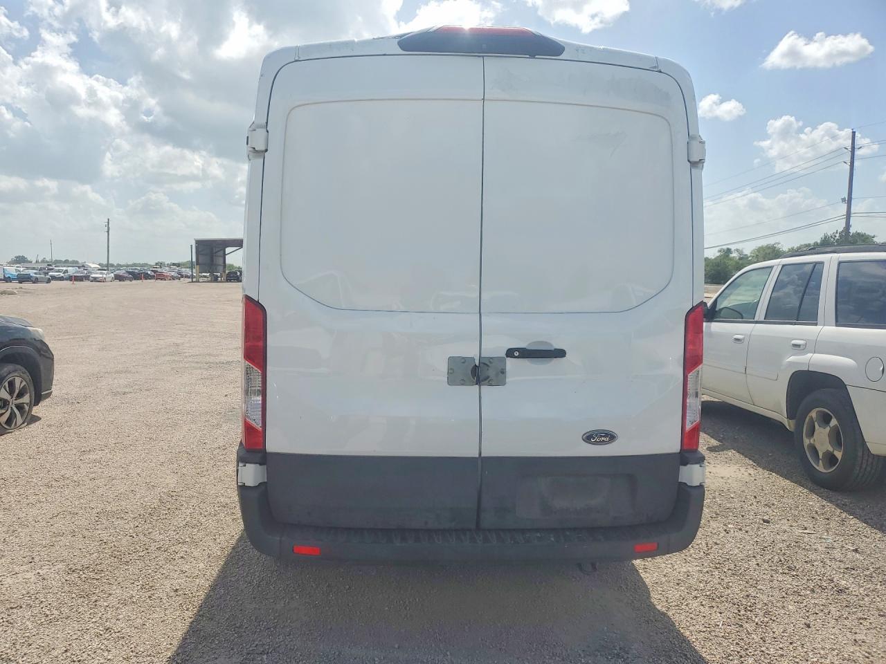 1FTBR1C86MKA02917 · 2021 FORD TRANSIT · 6/13