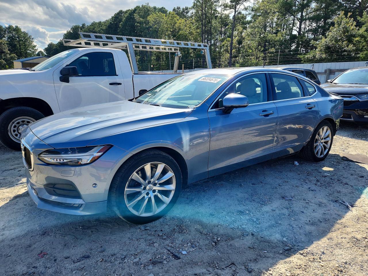 YV1A22MK5H1005538 · 2017 VOLVO S90