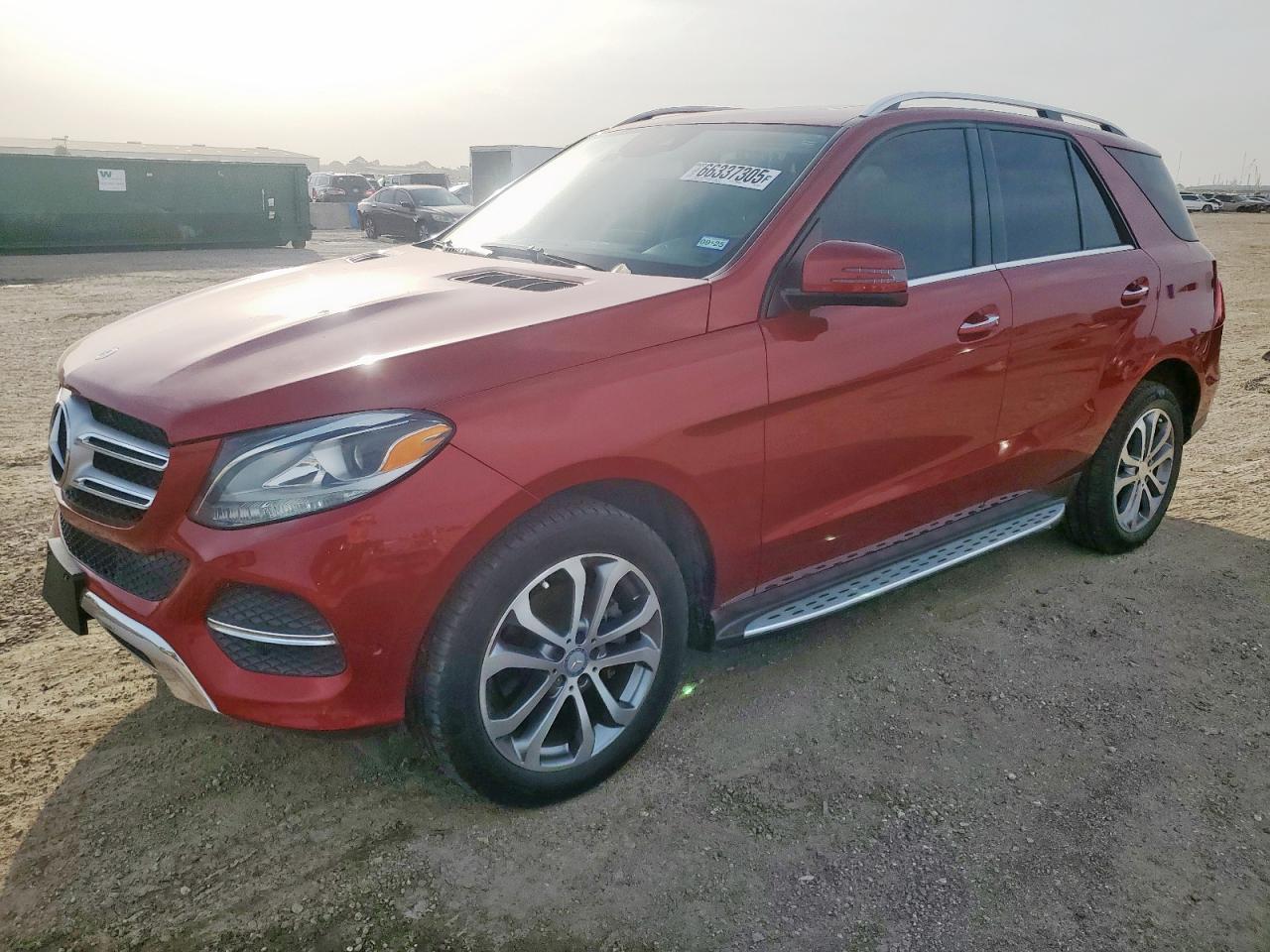 4JGDA5JB2GA682570 · 2016 MERCEDES-BENZ GLE