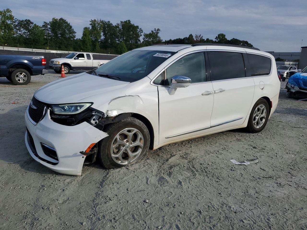 2C4RC1GG1NR110415 · 2022 CHRYSLER PACIFICA