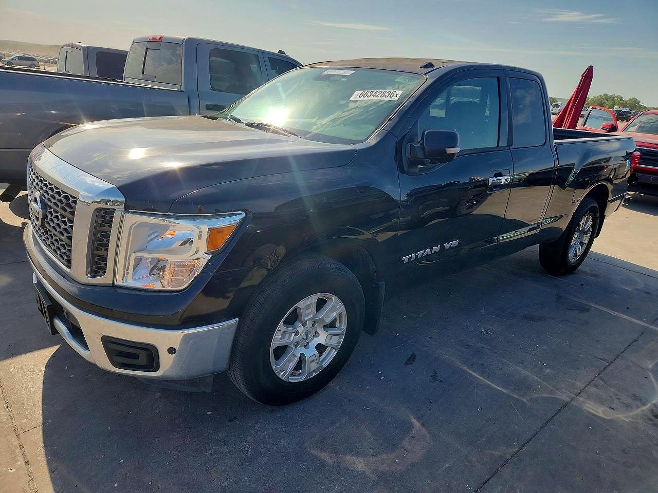 2018 NISSAN TITAN