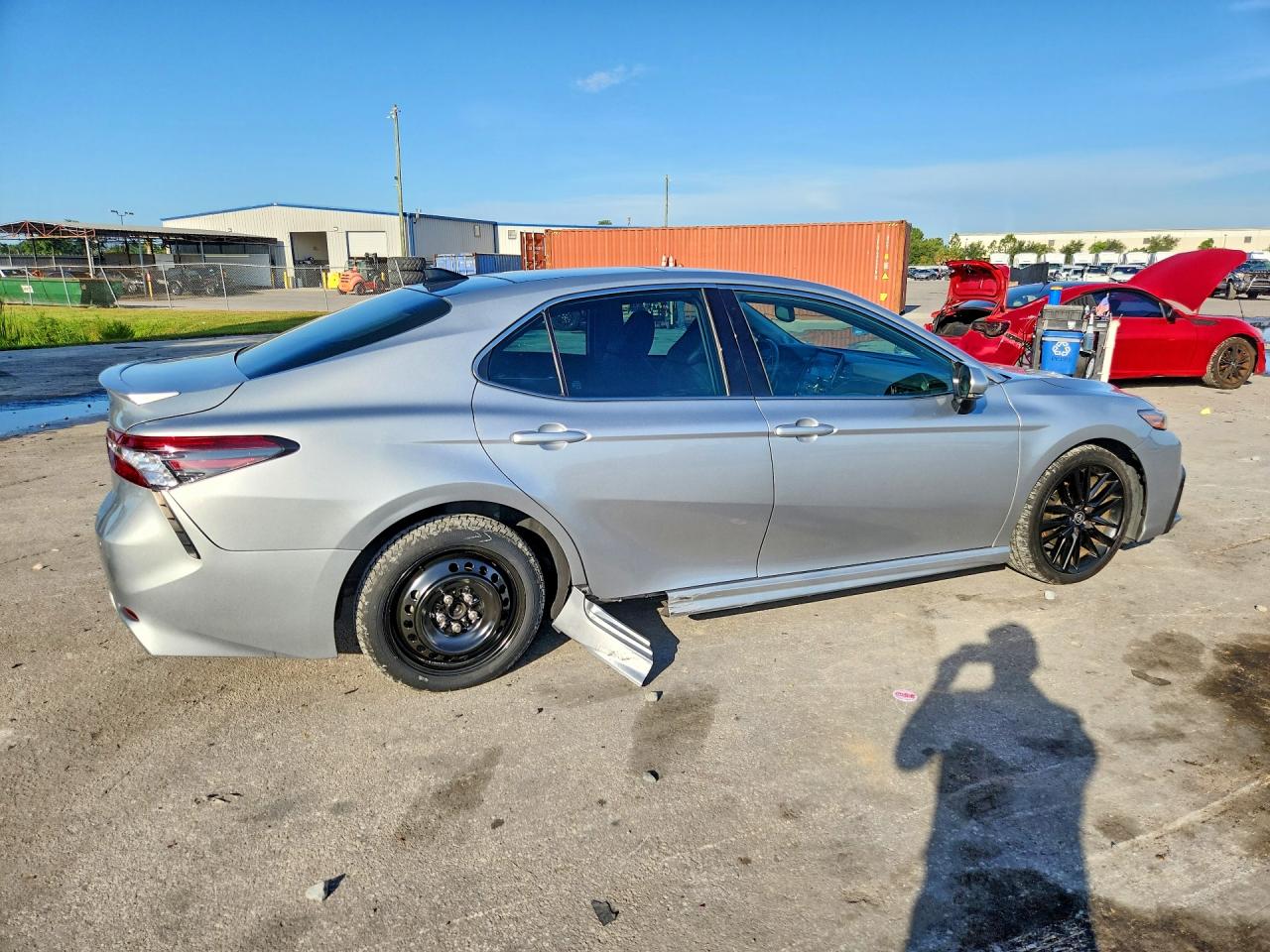 4T1K61AK0MU526653 · 2021 TOYOTA CAMRY · 3/13
