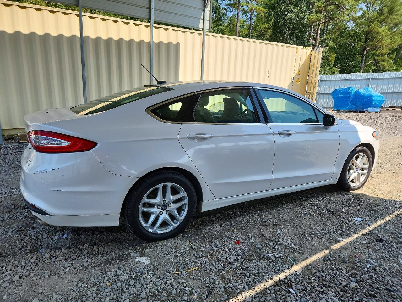 3FA6P0HD0GR310873 · 2016 FORD FUSION · 3/12