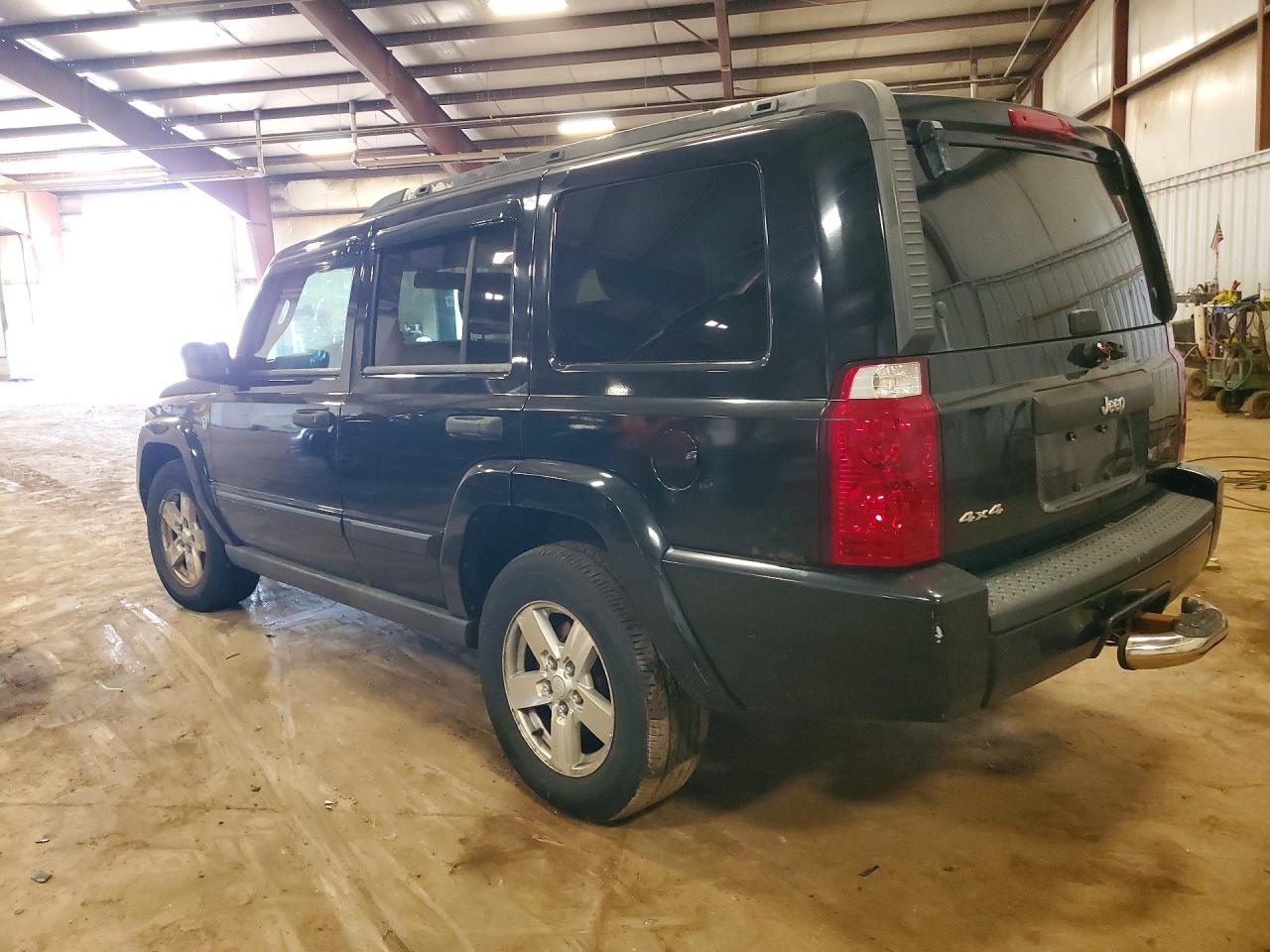 1J8HG48N26C212324 · 2006 JEEP COMMANDER · 2/13