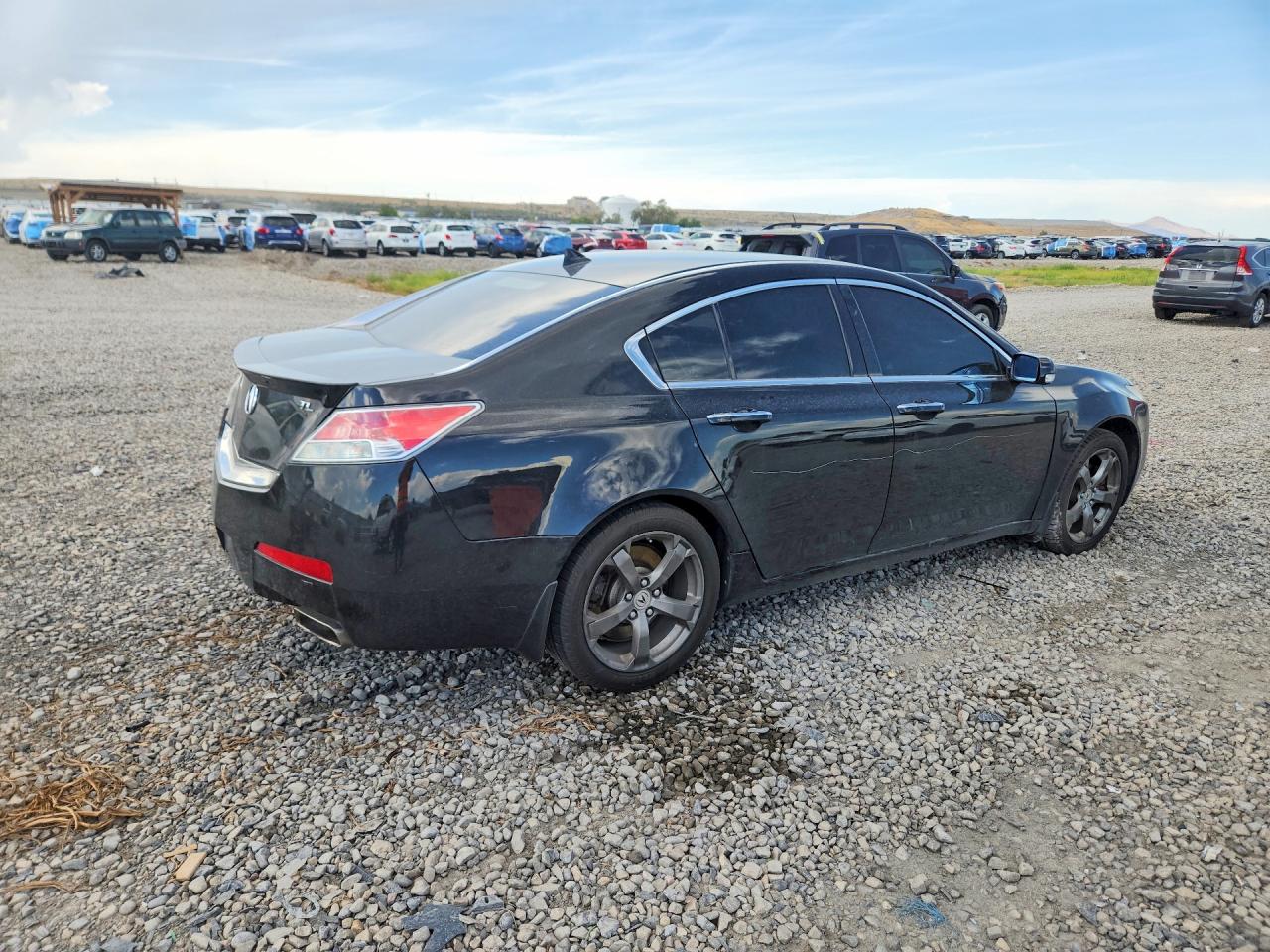 19UUA8F55BA008576 · 2011 ACURA TL · 3/12