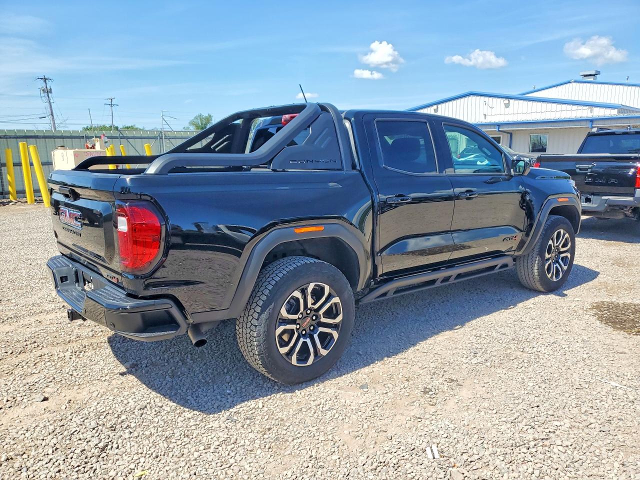 1GTP2DEK9S1228893 · 2025 GMC CANYON · 3/13