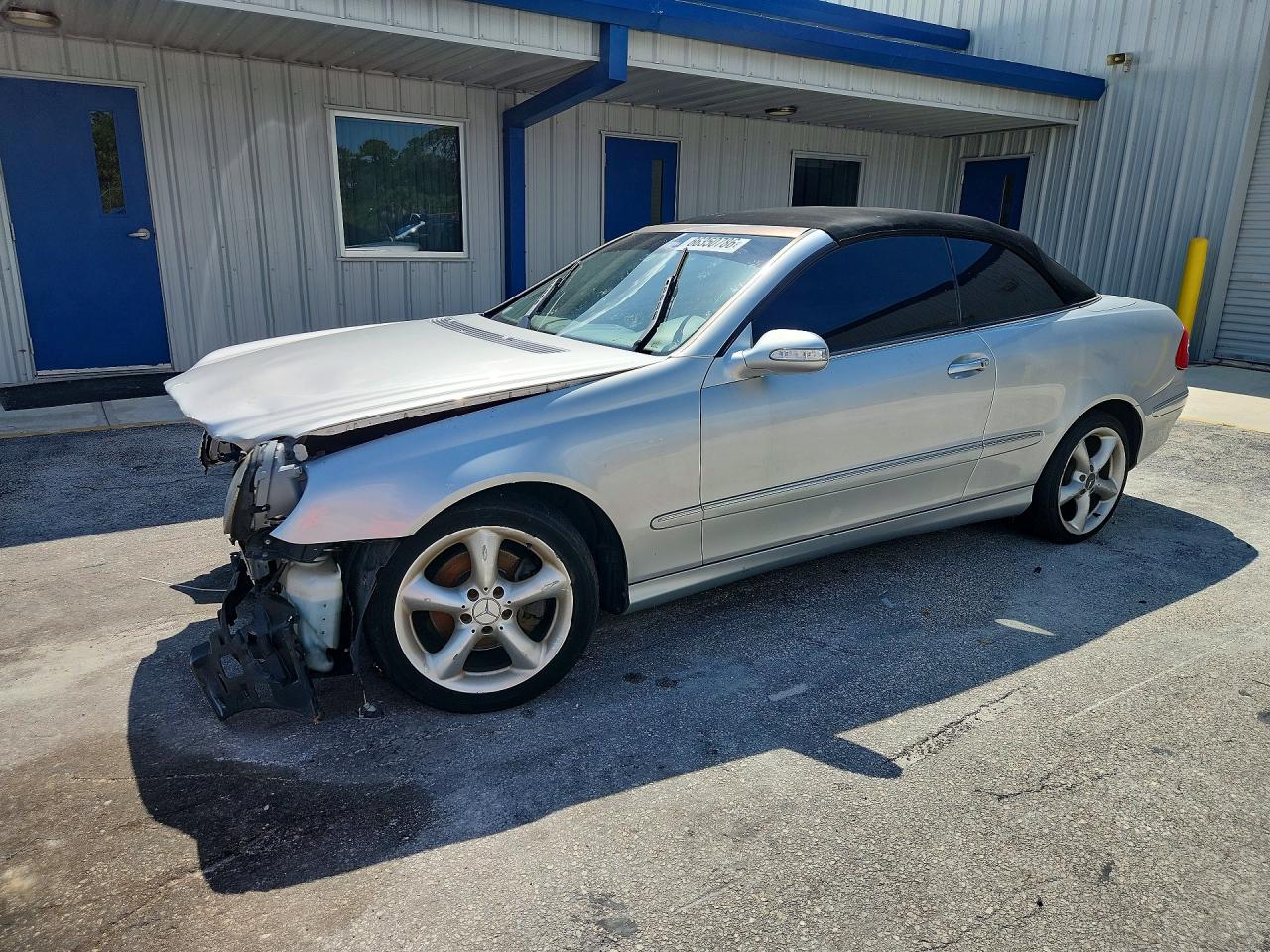 2005 MERCEDES-BENZ CLK