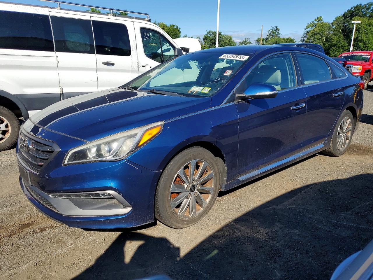 5NPE34AF4FH125893 · 2015 HYUNDAI SONATA