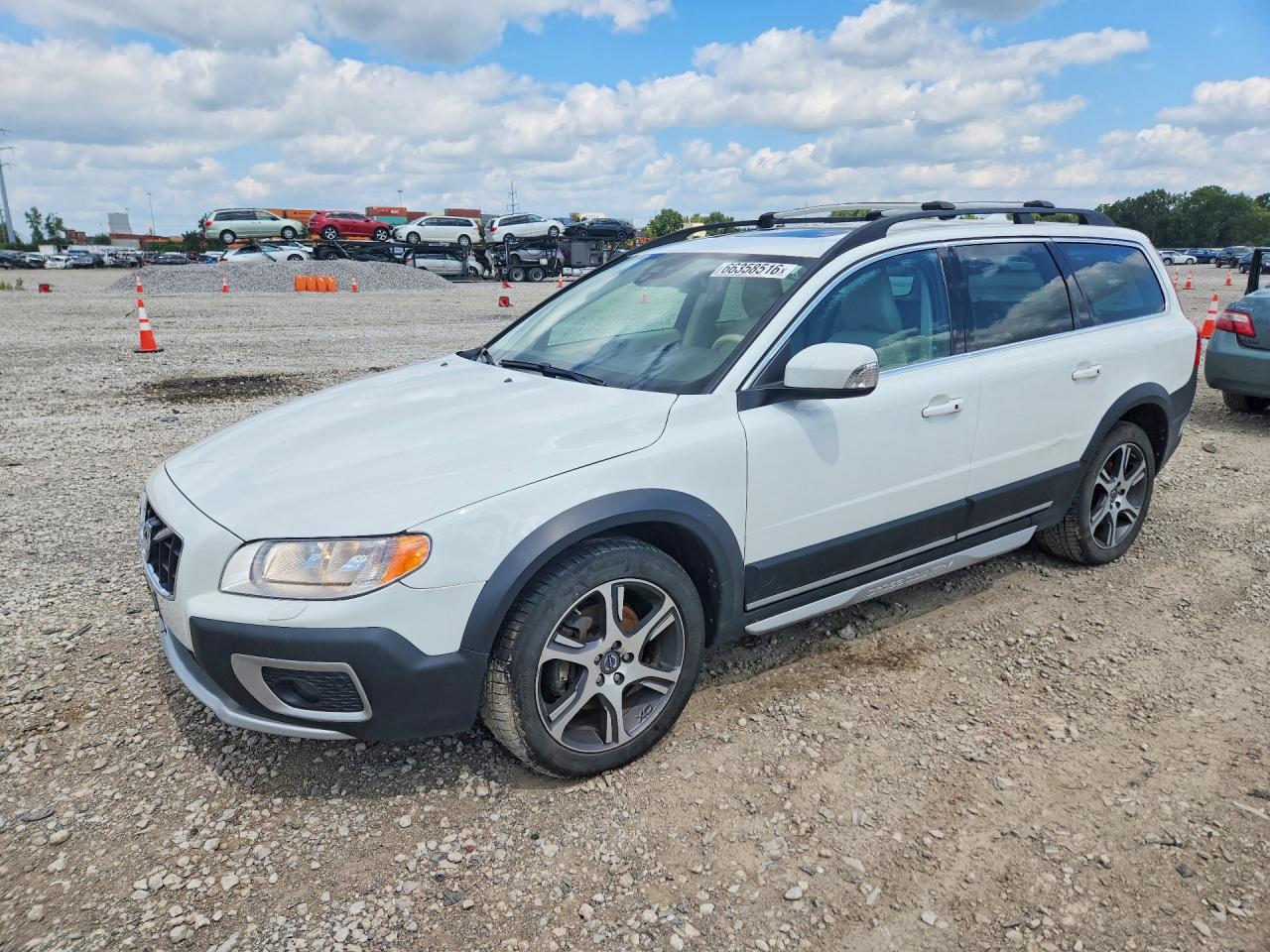 2012 VOLVO XC70