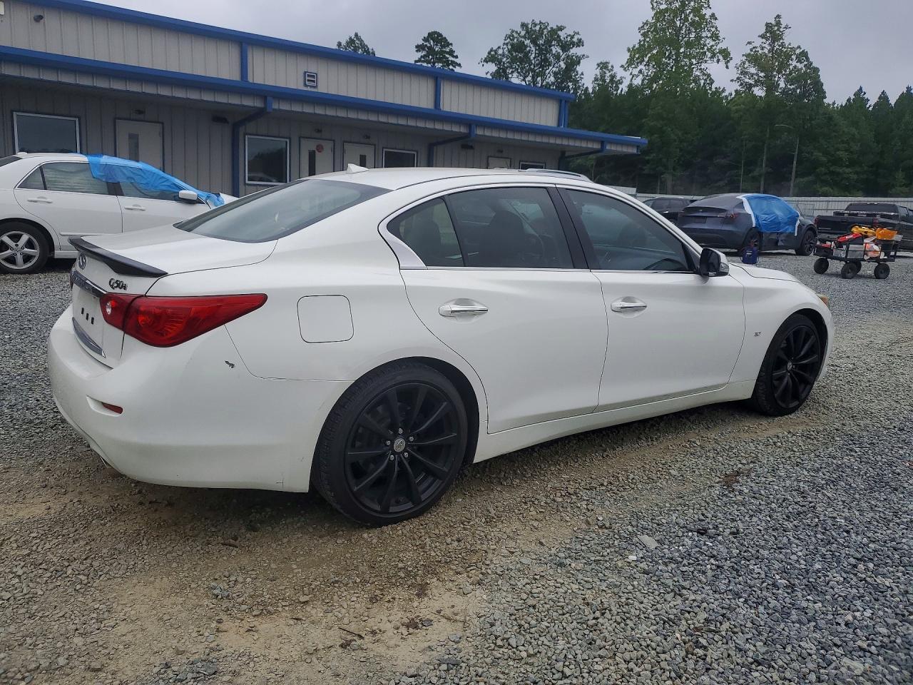 JN1BV7AP6FM335282 · 2015 INFINITI Q50 · 3/12