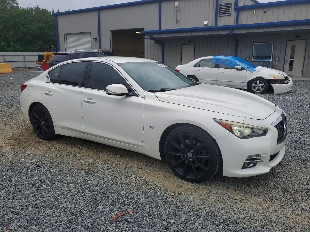 JN1BV7AP6FM335282 · 2015 INFINITI Q50 · 4/12