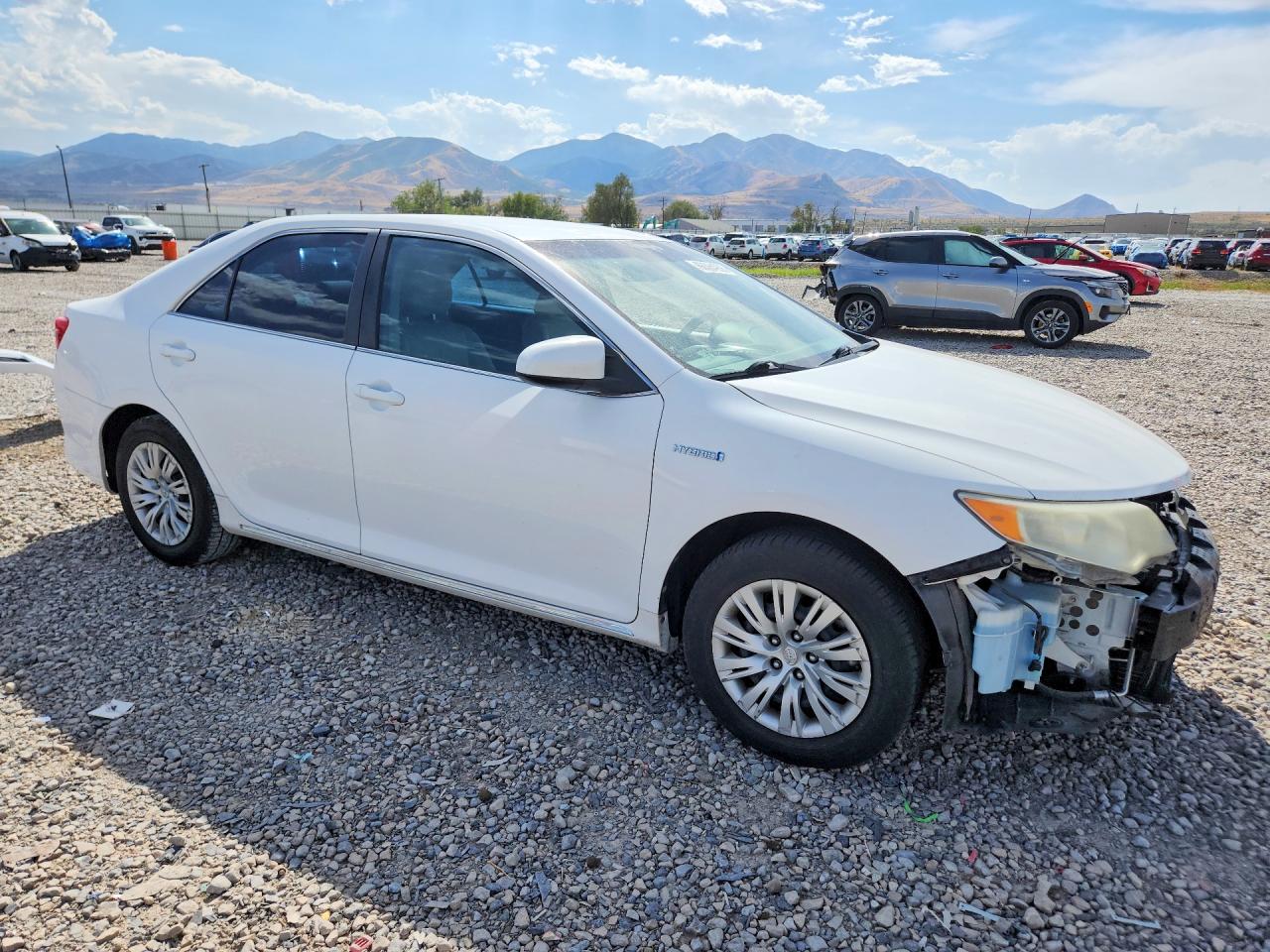 4T1BD1FK6CU055475 · 2012 TOYOTA CAMRY HYBRID · 4/13