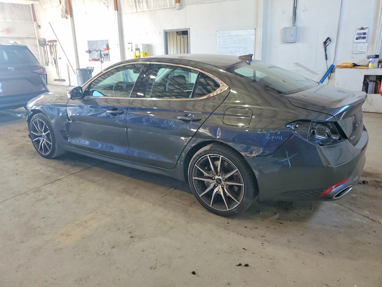 KMTG14SC7TU175449 · 2026 GENESIS G70 · 2/13