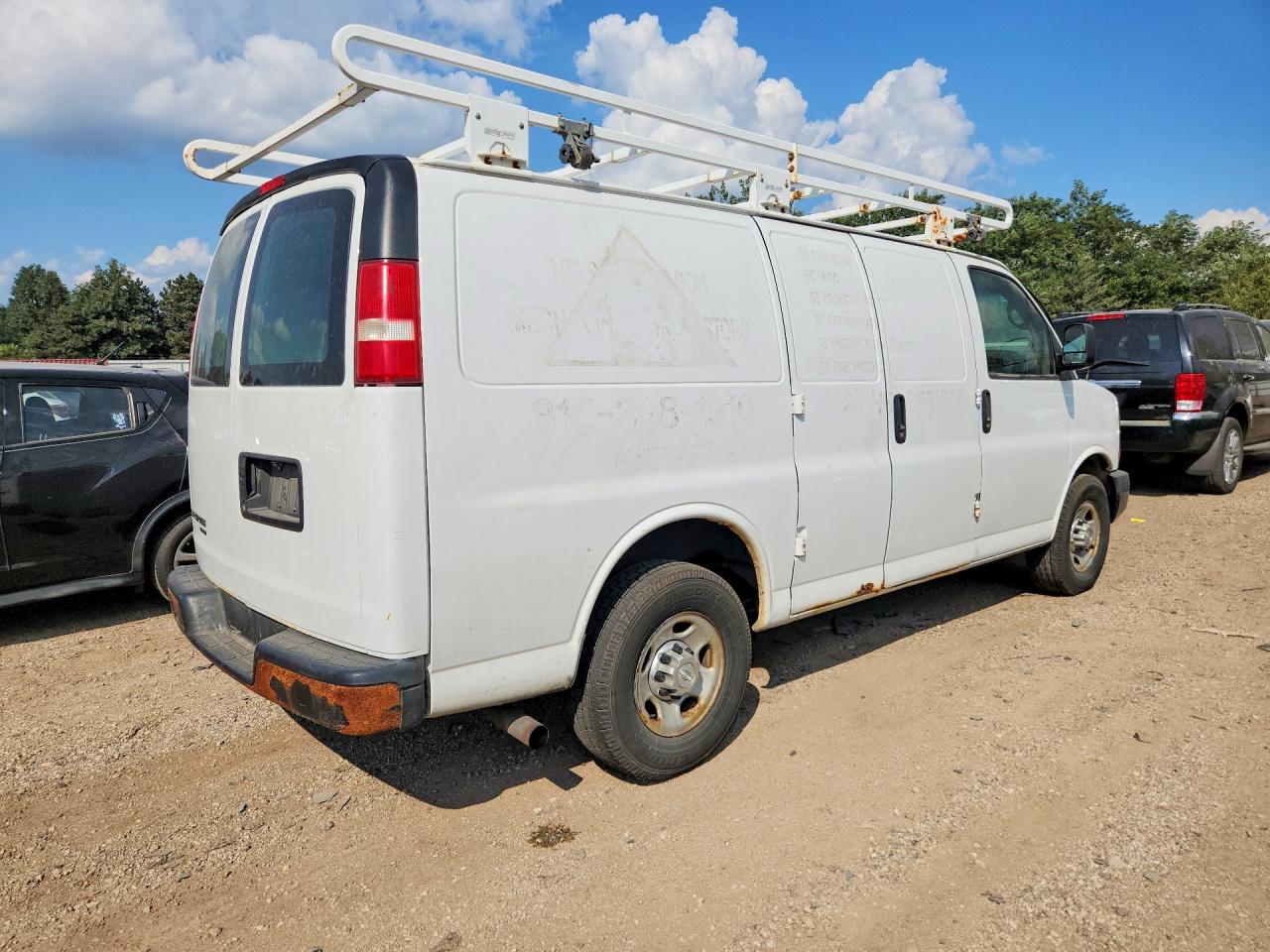 1GCWGFCF4F1196231 · 2015 CHEVROLET EXPRESS G2500 · 3/13
