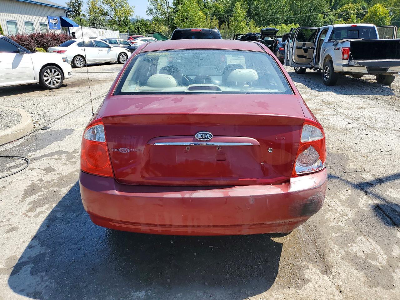 KNAFE121555170773 · 2005 KIA SPECTRA · 6/12