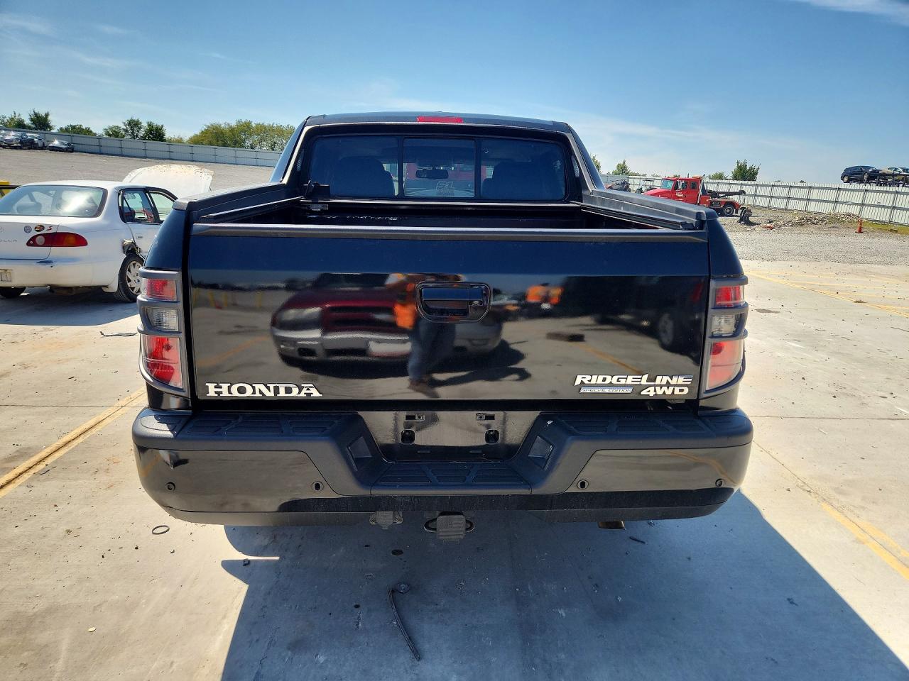 5FPYK1F60EB004418 · 2014 HONDA RIDGELINE · 6/12