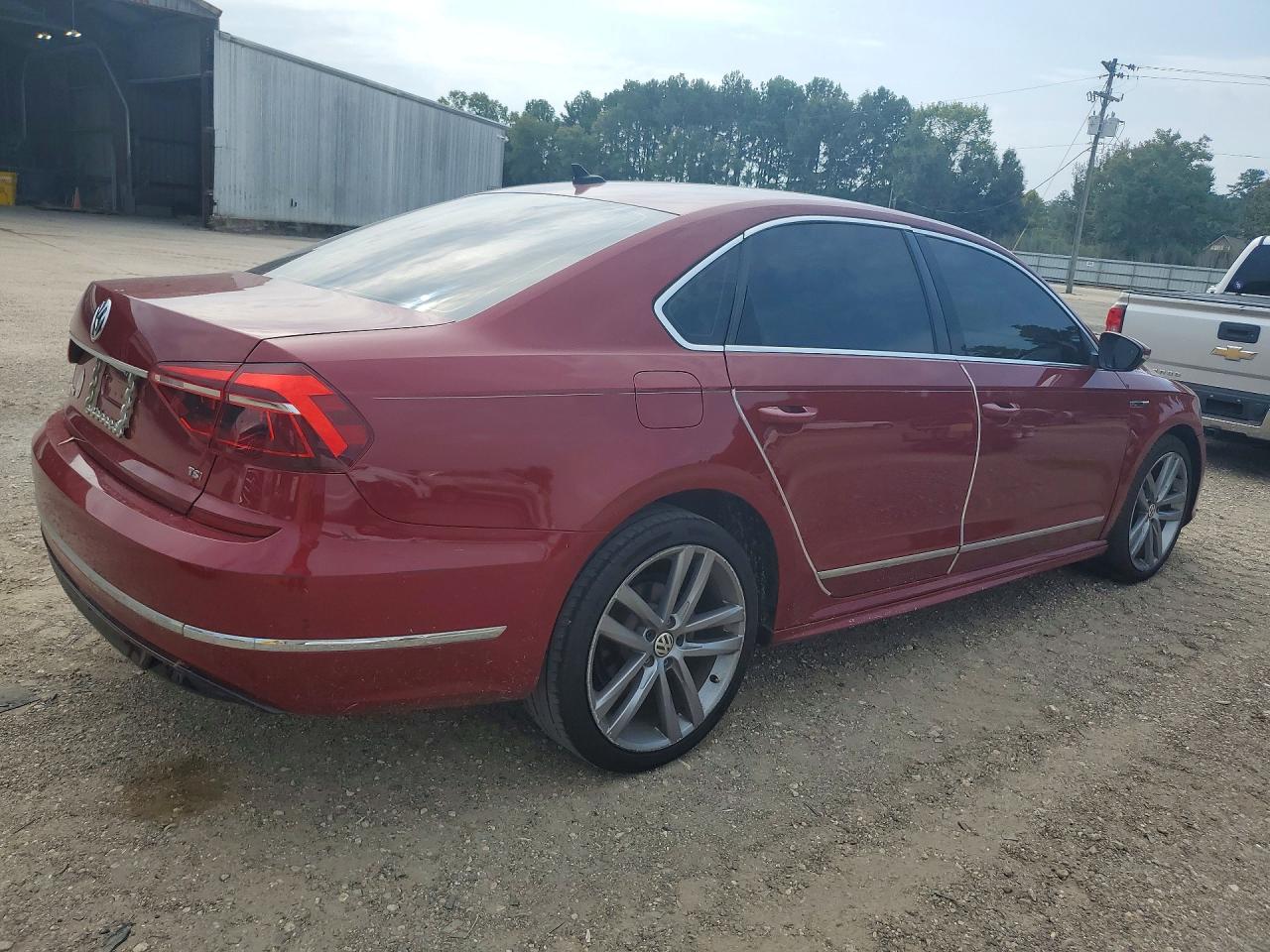 1VWDT7A30HC033498 · 2017 VOLKSWAGEN PASSAT · 3/12