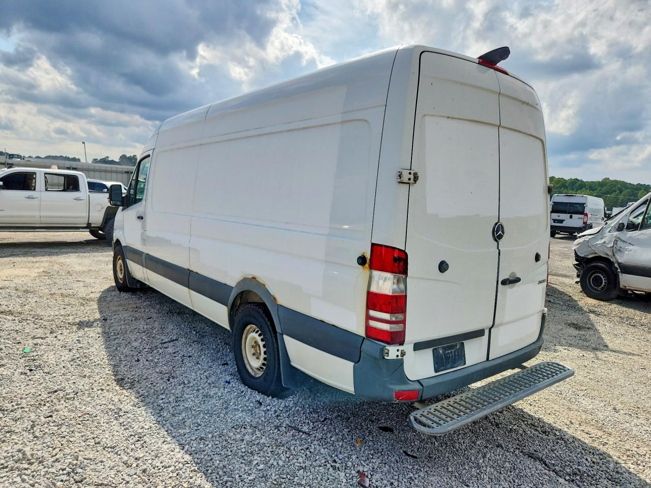 WD3PE8CD0JP595609 · 2018 MERCEDES-BENZ SPRINTER · 2/12