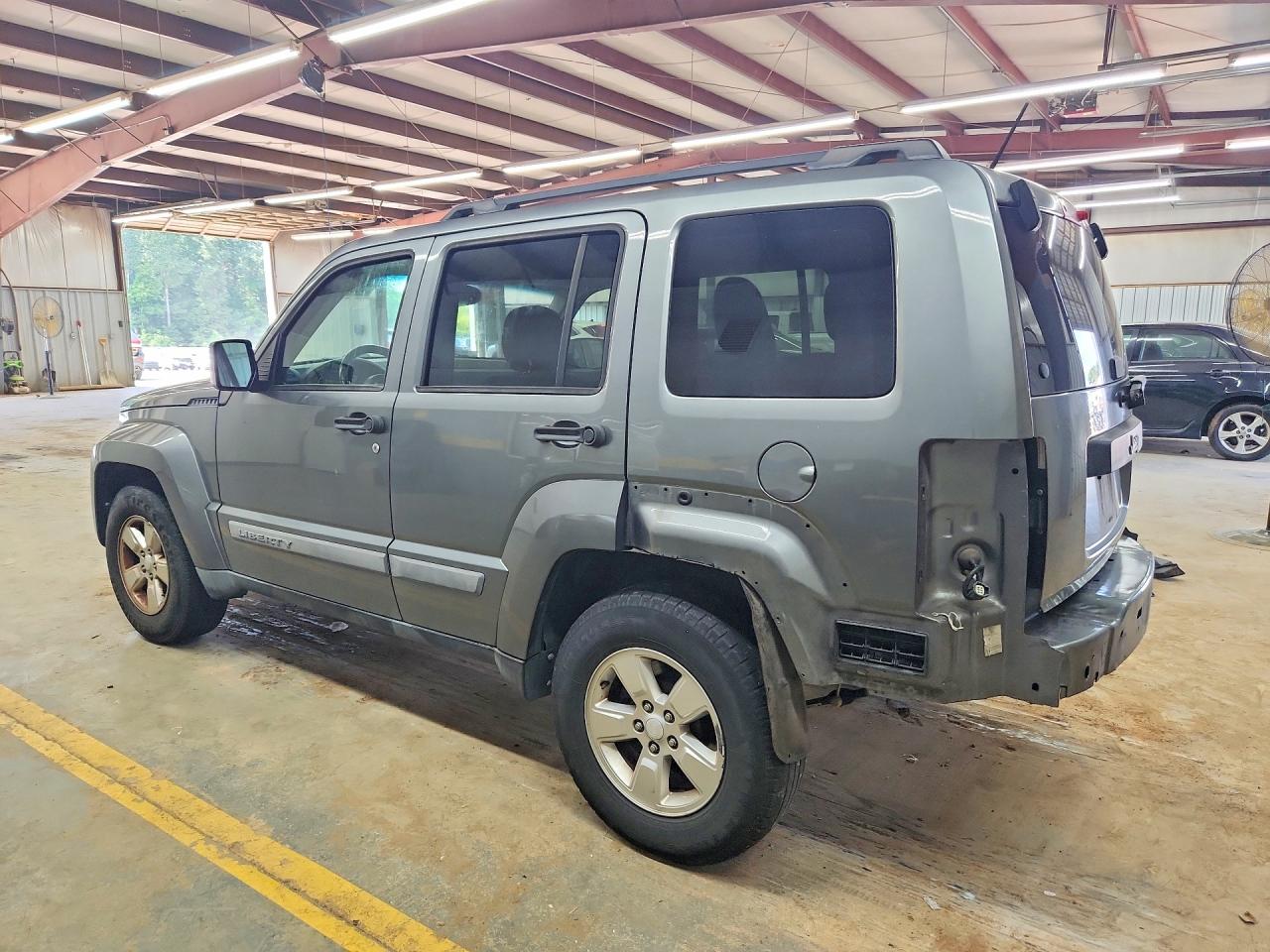 1C4PJLAK2CW110871 · 2012 JEEP LIBERTY · 2/13