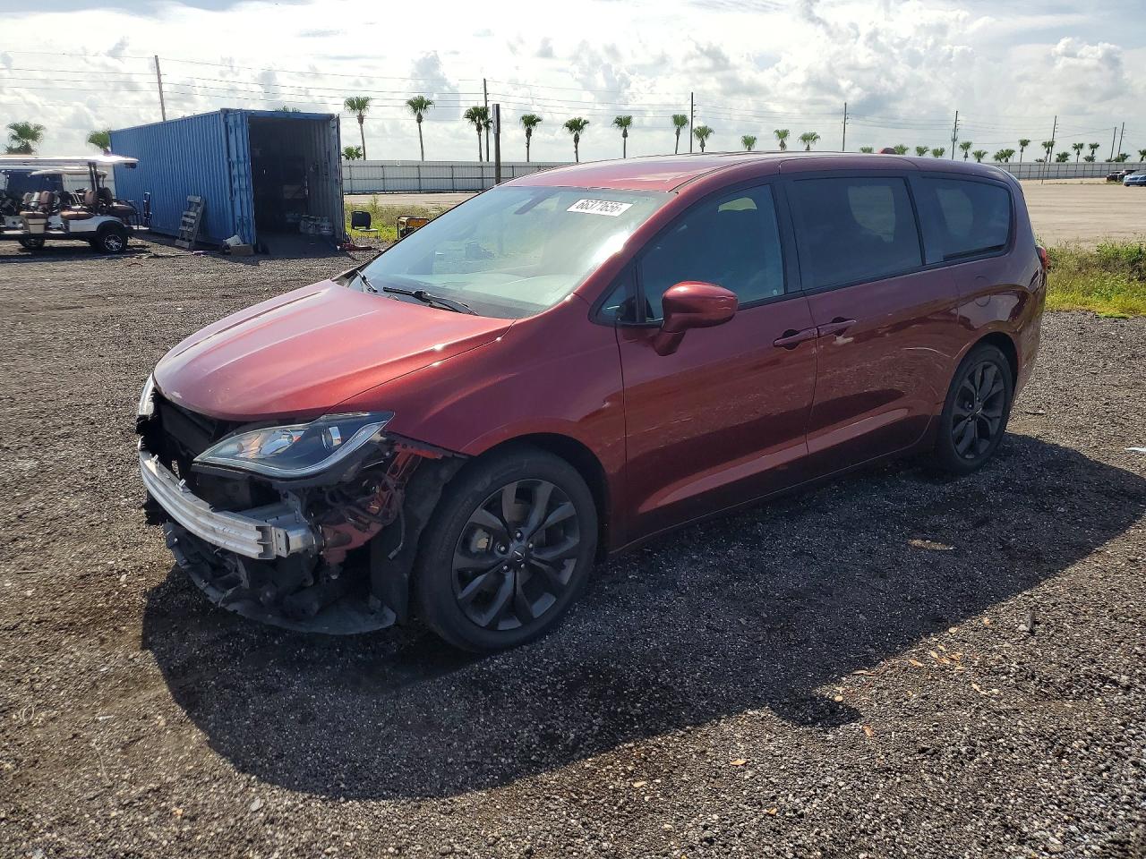 2C4RC1FG0JR361972 · 2018 CHRYSLER PACIFICA