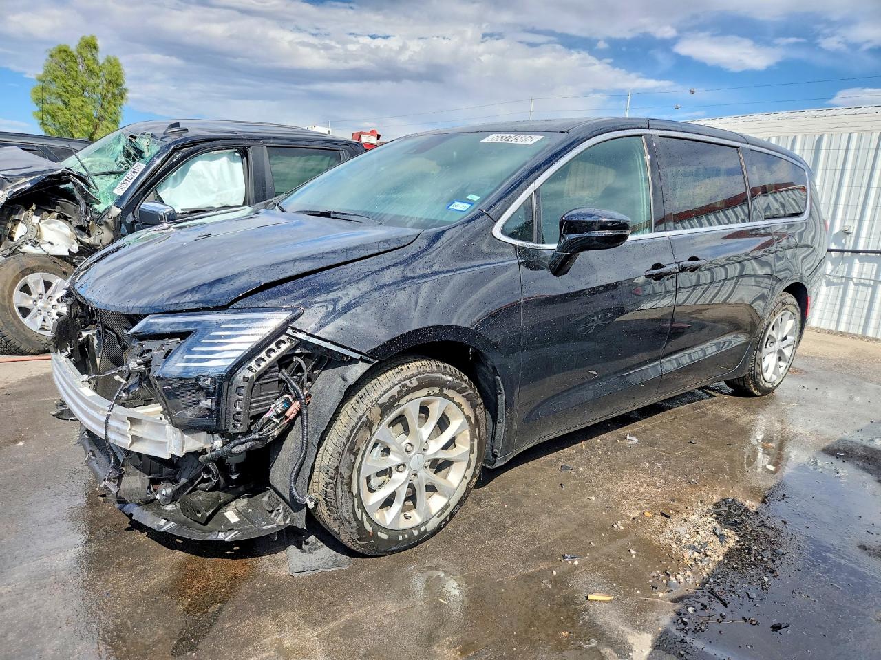 2C4RC1GG6VR575188 · 2027 CHRYSLER PACIFICA