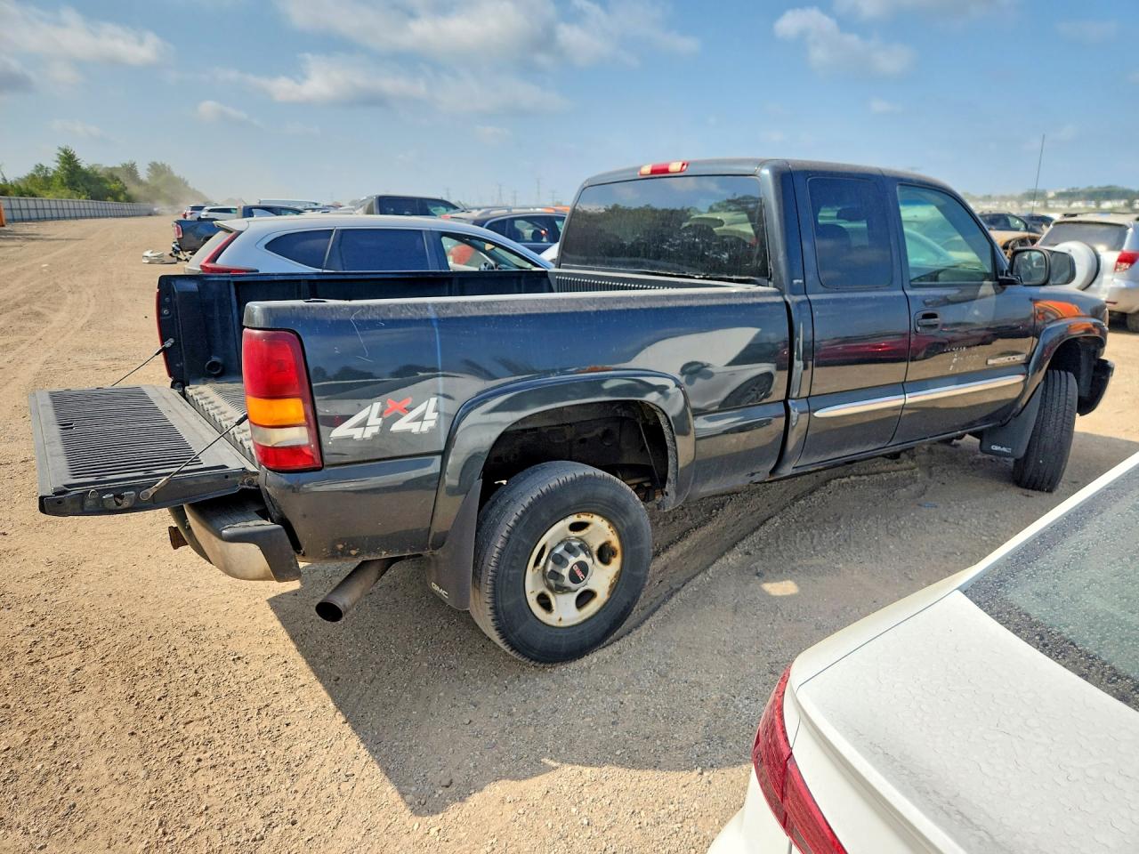 1GTHK29U93E351916 · 2003 GMC SIERRA · 3/12