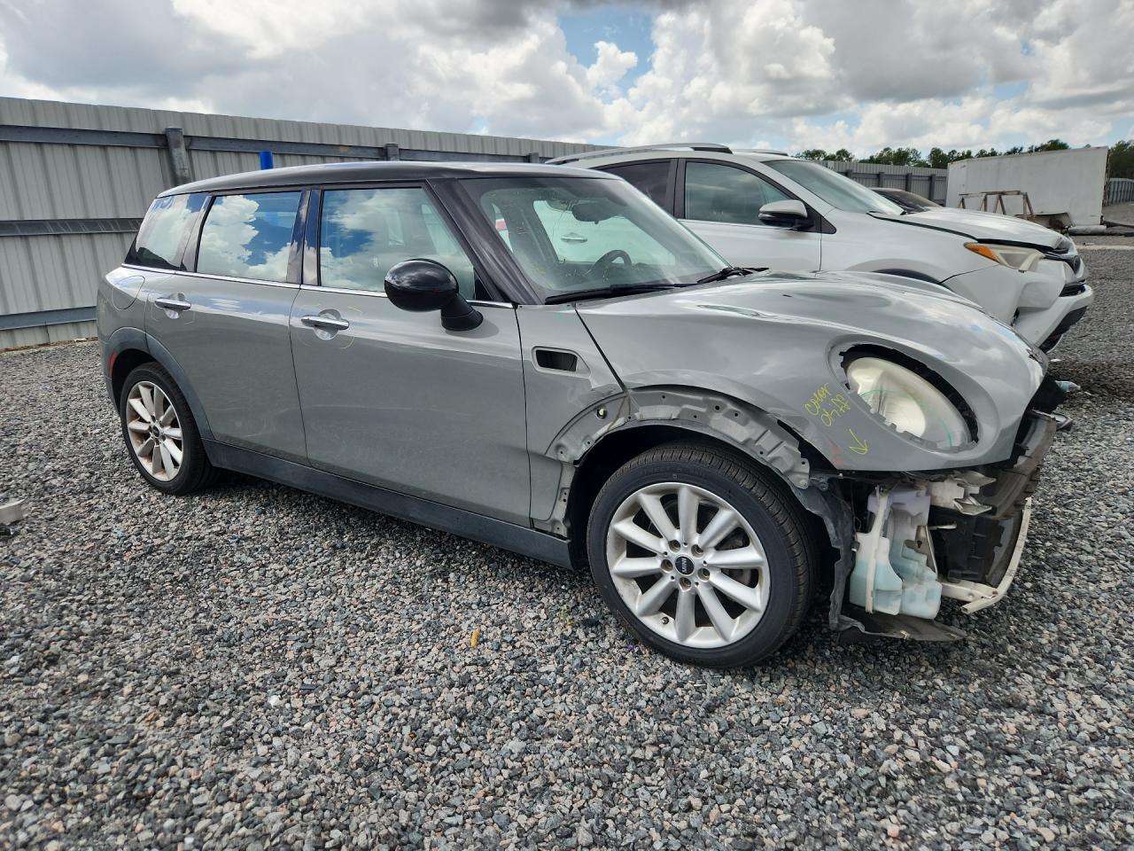 WMWLN5C52G2E07125 · 2016 MINI COOPER · 4/13
