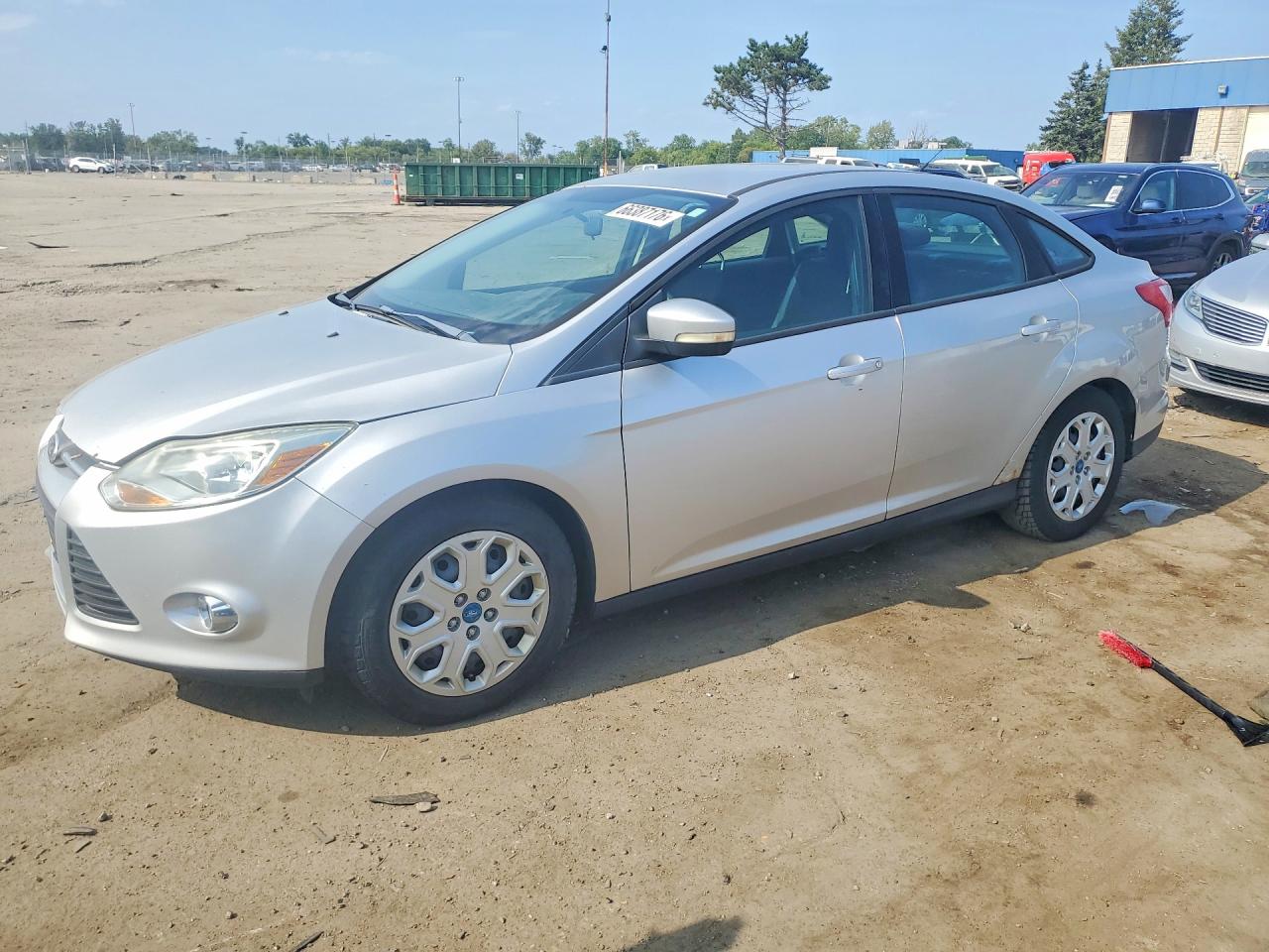 1FAHP3F2XCL266868 · 2012 FORD FOCUS