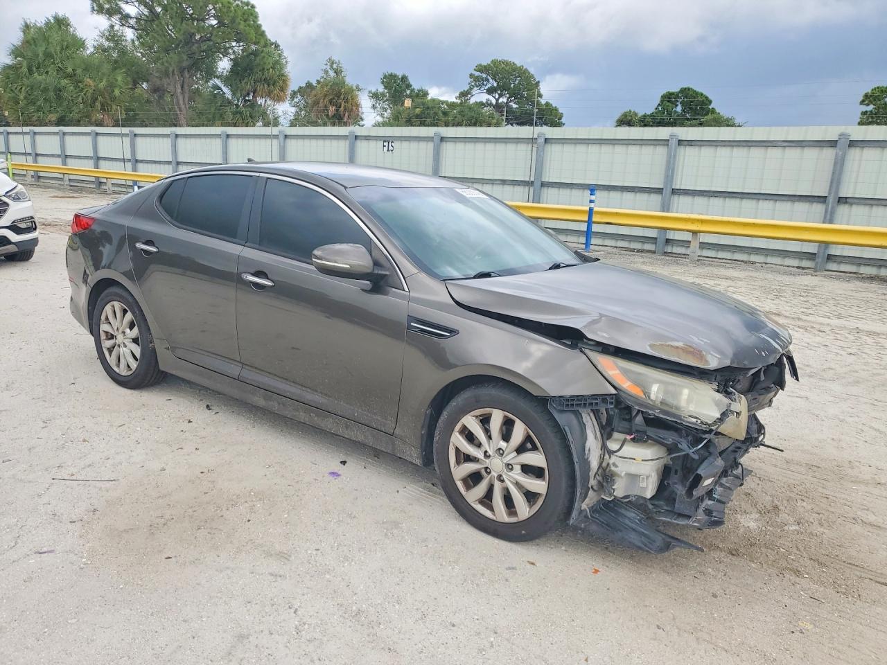 5XXGN4A75FG394640 · 2015 KIA OPTIMA · 4/12