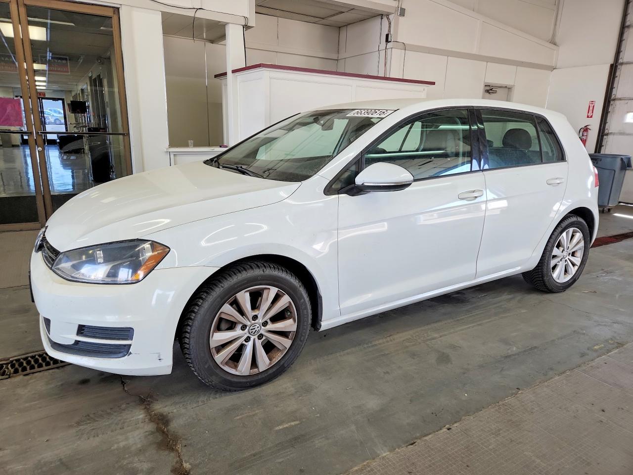 2015 VOLKSWAGEN GOLF