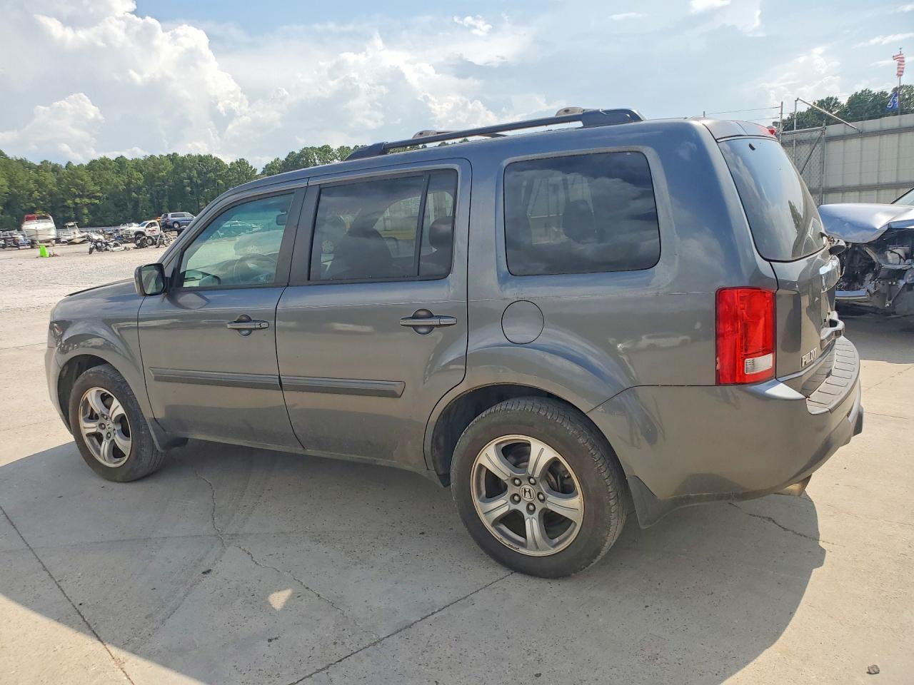 5FNYF3H75CB017886 · 2012 HONDA PILOT · 2/13