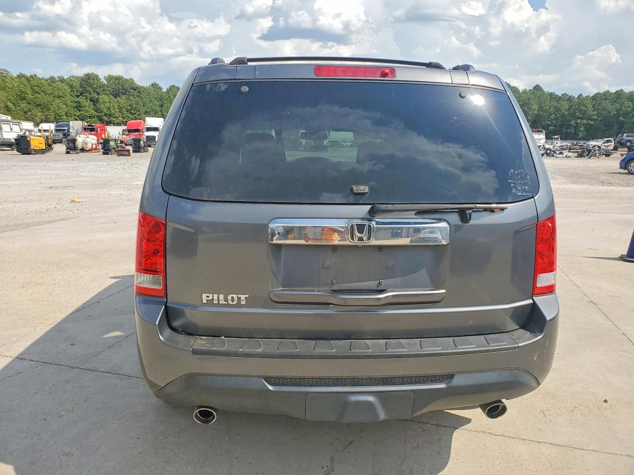 5FNYF3H75CB017886 · 2012 HONDA PILOT · 6/13