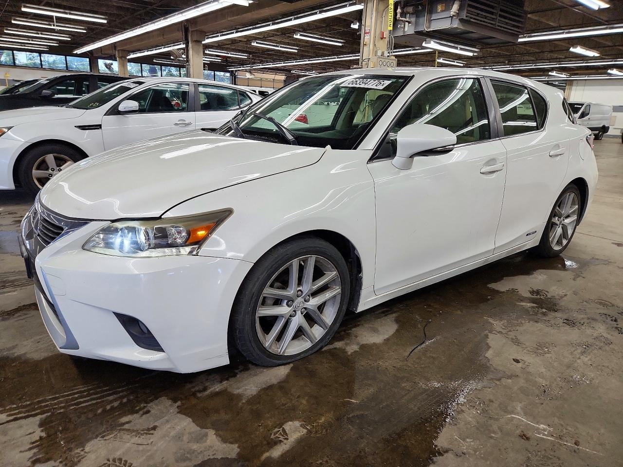 2014 LEXUS CT