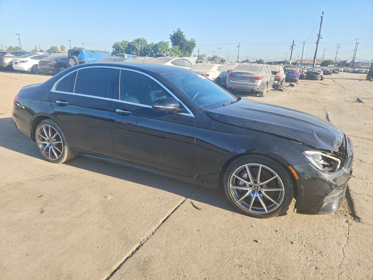 W1KZF8DB7NB010736 · 2022 MERCEDES-BENZ E · 4/12