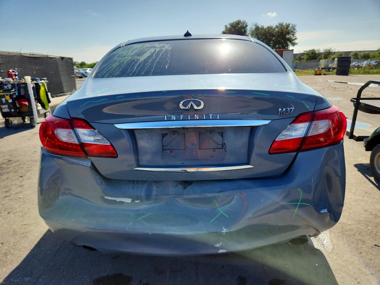 JN1BY1AP1BM321806 · 2011 INFINITI M37 · 6/12