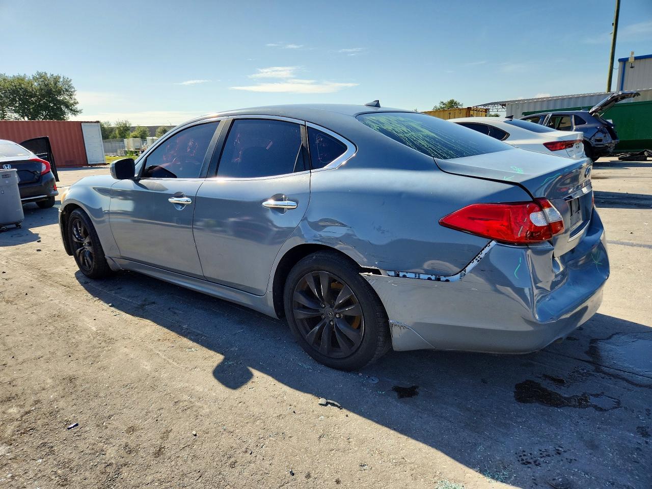 JN1BY1AP1BM321806 · 2011 INFINITI M37 · 2/12