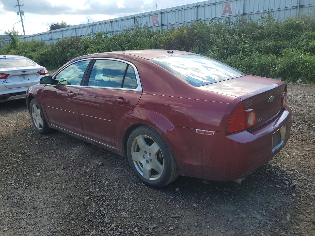 1G1ZJ57749F239395 · 2009 CHEVROLET MALIBU · 2/11