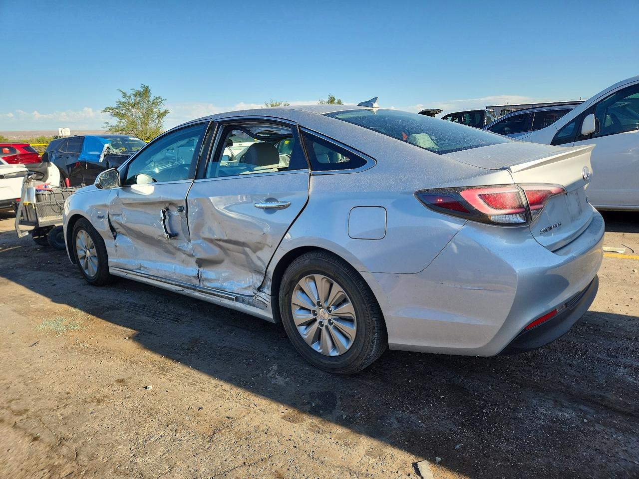KMHE24L34HA061298 · 2017 HYUNDAI SONATA HYBRID · 2/12