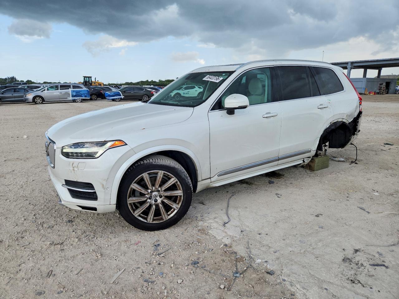YV4A22PL9H1182326 · 2017 VOLVO XC90