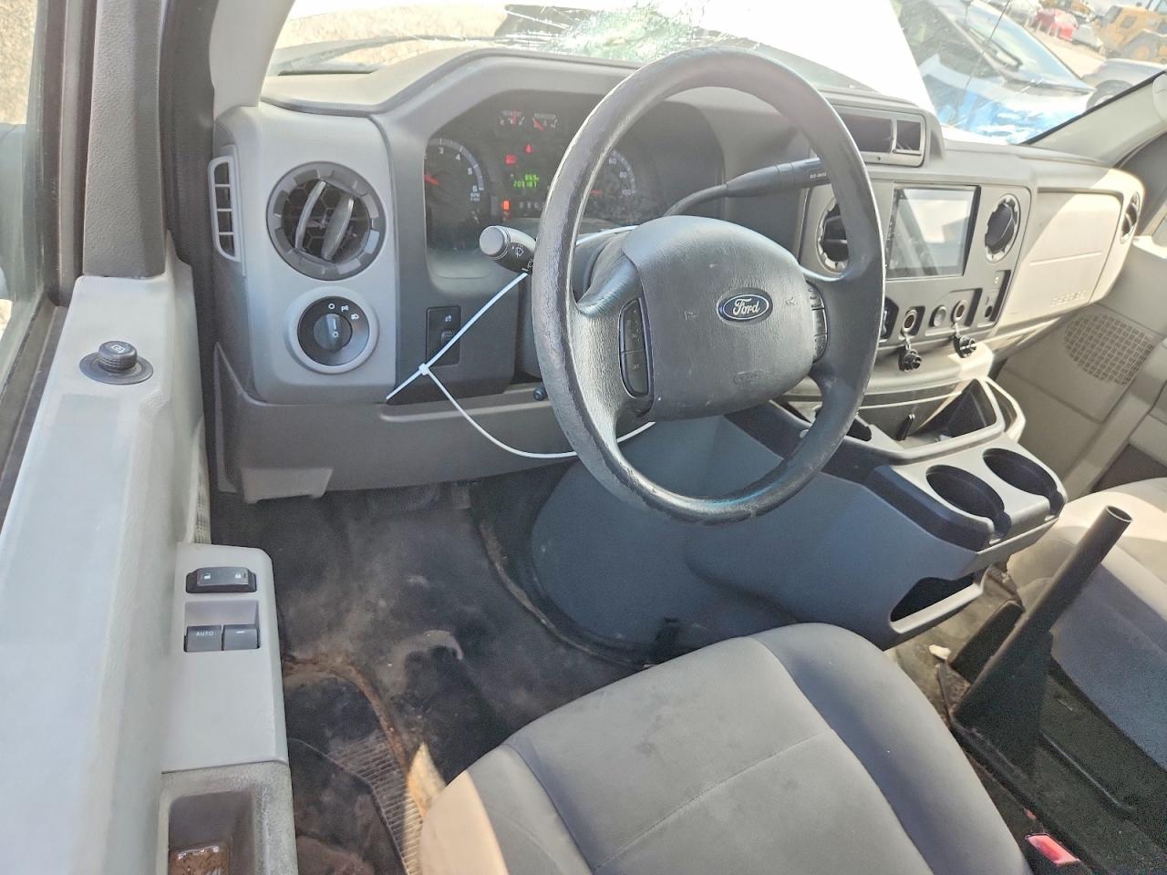 1FTNE2EW2EDA31623 · 2014 FORD ECONOLINE · 8/13