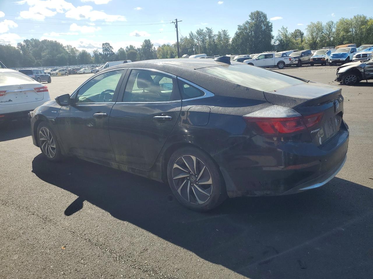19XZE4F96KE000438 · 2019 HONDA INSIGHT · 2/12