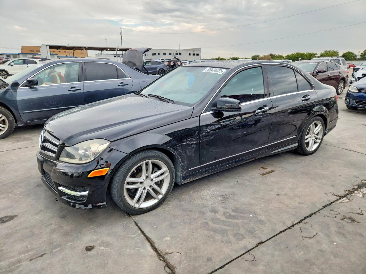 WDDGF4HB7EA927983 · 2014 MERCEDES-BENZ C